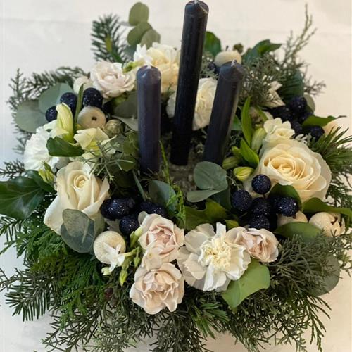 Silent Night Table Centre or Door Wreath