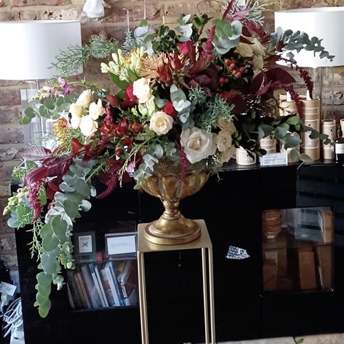 Buckingham Luxury Floral Arrangement 